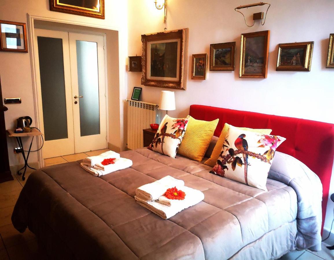 Suite Ottocento Napoletano Napoli Exterior foto